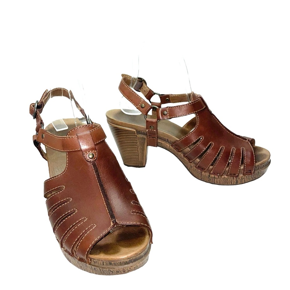 Dansko Randy Brandy Slingback Heel
Clog Sandal platform brown